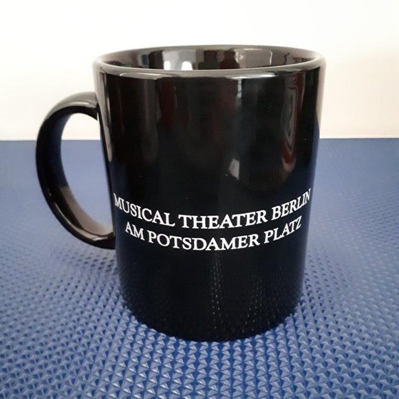 ** SOLD ** (A) Broadway Lover Mugs - Set of 5 - Picture 9 of 12